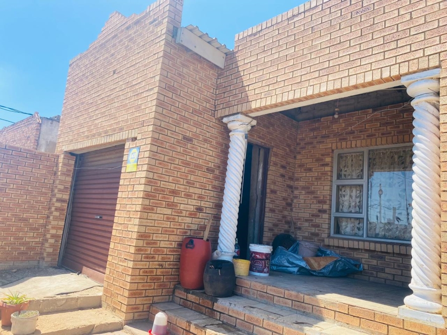 3 Bedroom Property for Sale in Kwa Nobuhle Eastern Cape